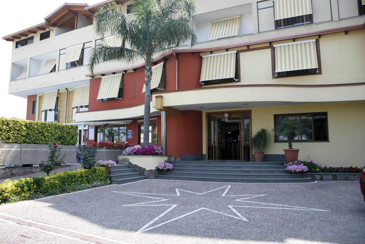 Hotel Agora Sure Hotel Collection By Best Western Lago Patria Exterior photo